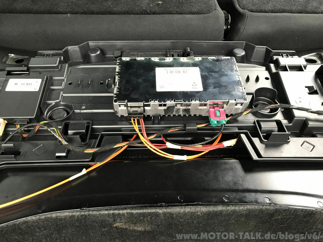 Tuner angeschlossen Original DAB+ im W204 Mopf nachrüsten V6. 209075687