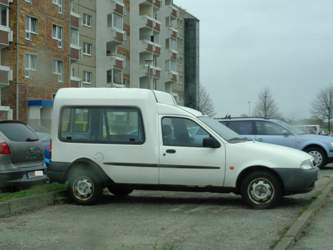 Ford-fiesta-courier