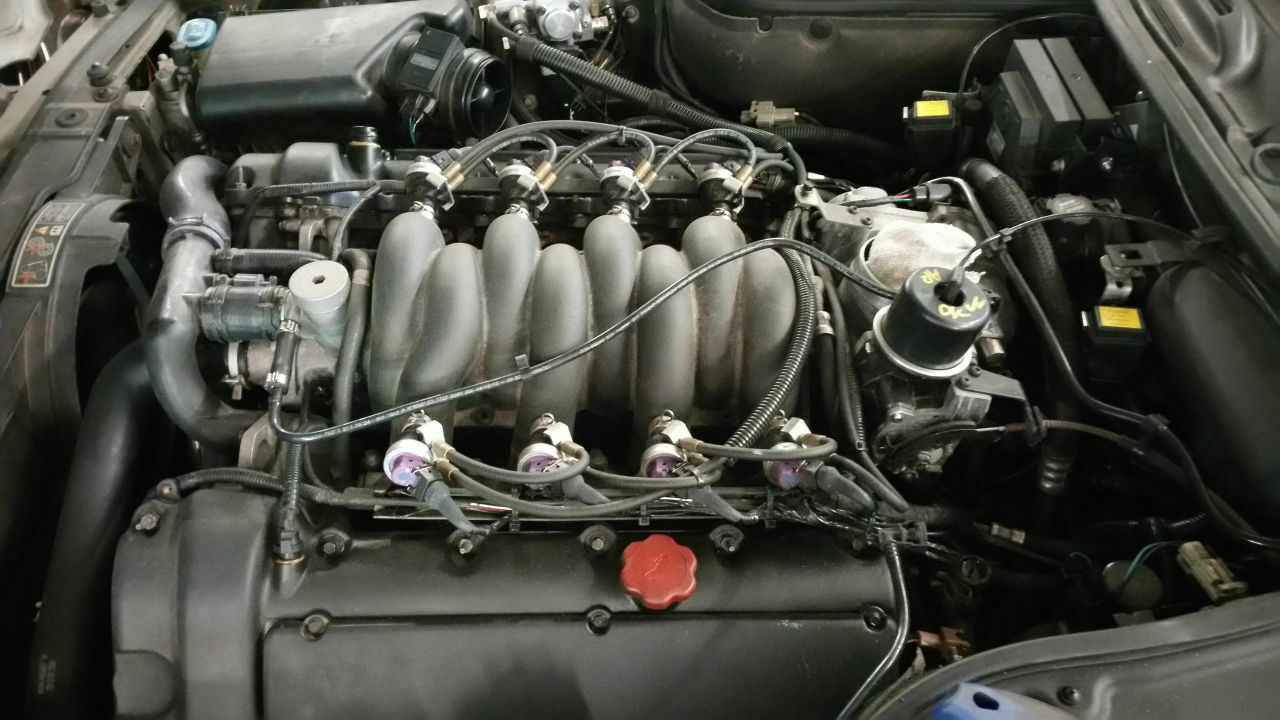 ...die Kiste ist ja mal total verbaut