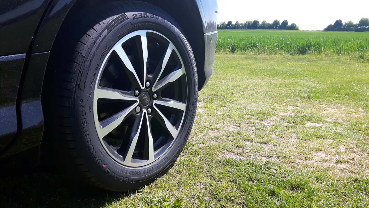 Welche Reifen sind auf ST Model momentan bei Auslieferung