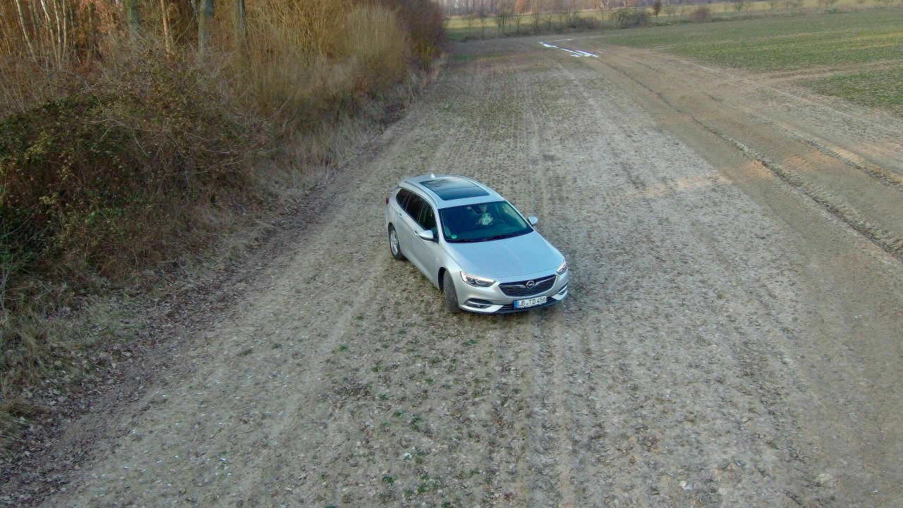 Zeigt her euren Insignia B