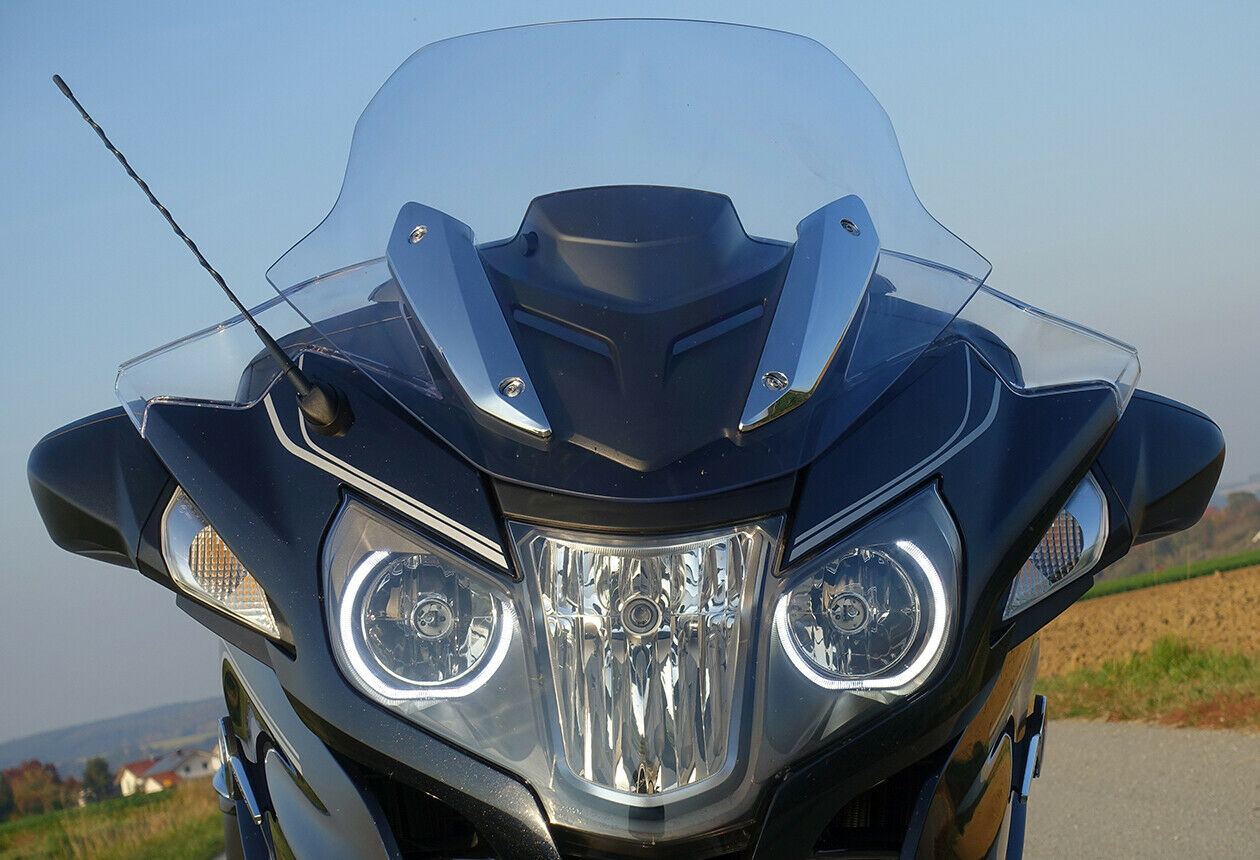 Das Motorrad wirkt ausgereift. Ganz kleines Manko: Die Lenkerschalter sind nicht hinterleuchtet