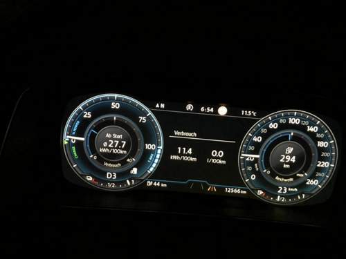 18d05ba4-330a-45b5-8daa-07d699b46cde