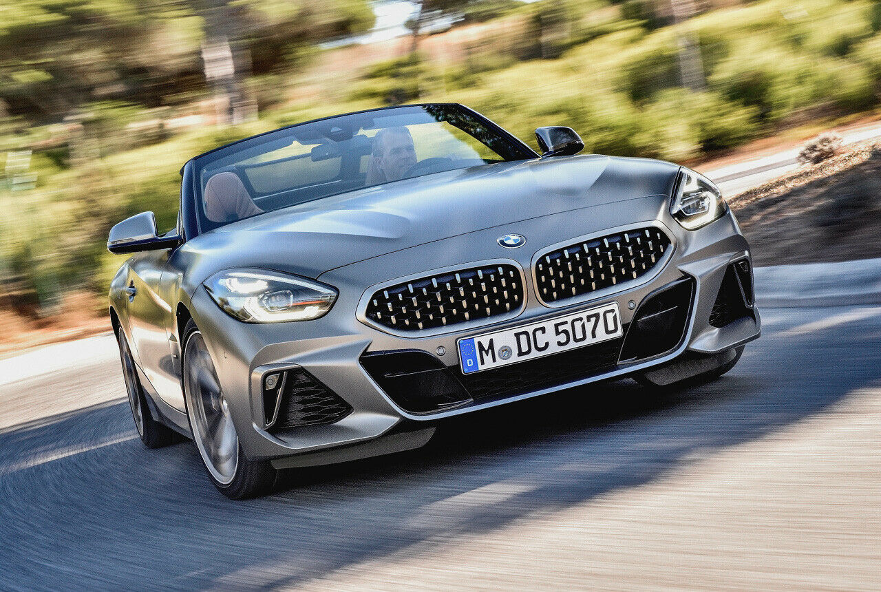 Der Marktstart des BMW Z4 erfolgt im März 2019, die Preise starten bei etwas über 40.000 Euro. Der Z4 M40i kostet gut 60.000 Euro