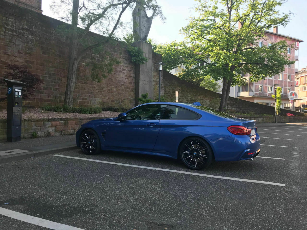 Postet eure BMWs mit euren Felgen :)