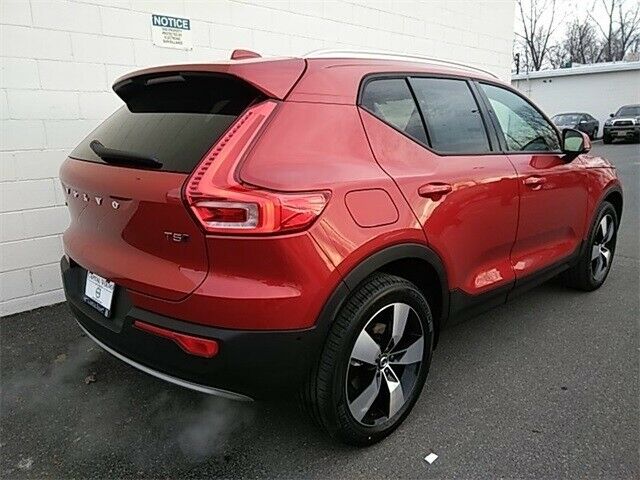 Zeigt her Eure Volvo XC40 (Farben)!