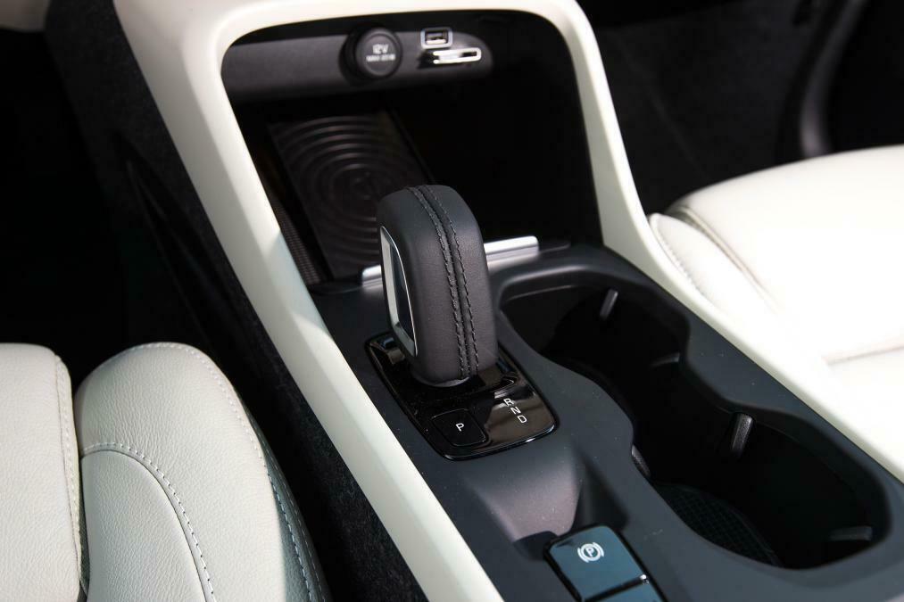 Zeigt her Eure Volvo XC40 (Farben)!