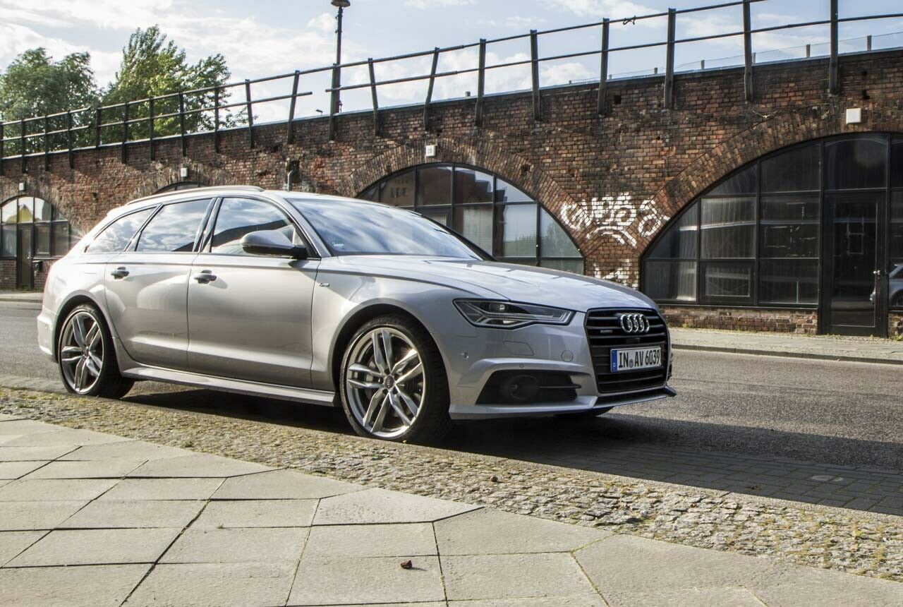 Im Vergleich zum Vorg&auml;nger verbesserte sich die Gewichtsverteilung im A6 - das Auto war weniger kopflastig