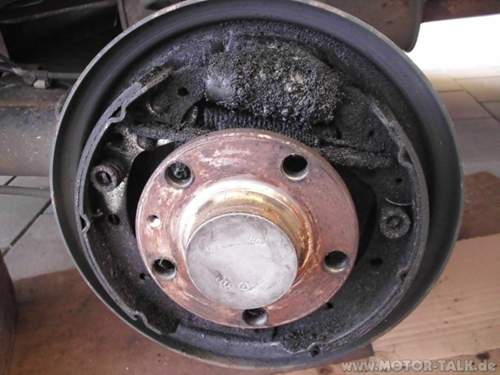 51-veroelte-skoda-bremse-links