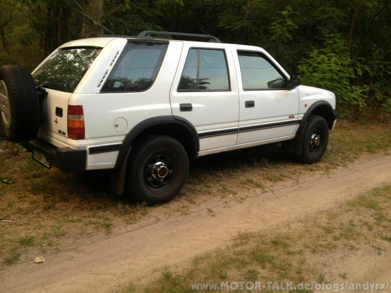 Test/Bericht —>> 1 Jahr mit dem 98er Opel Frontera 2,2i