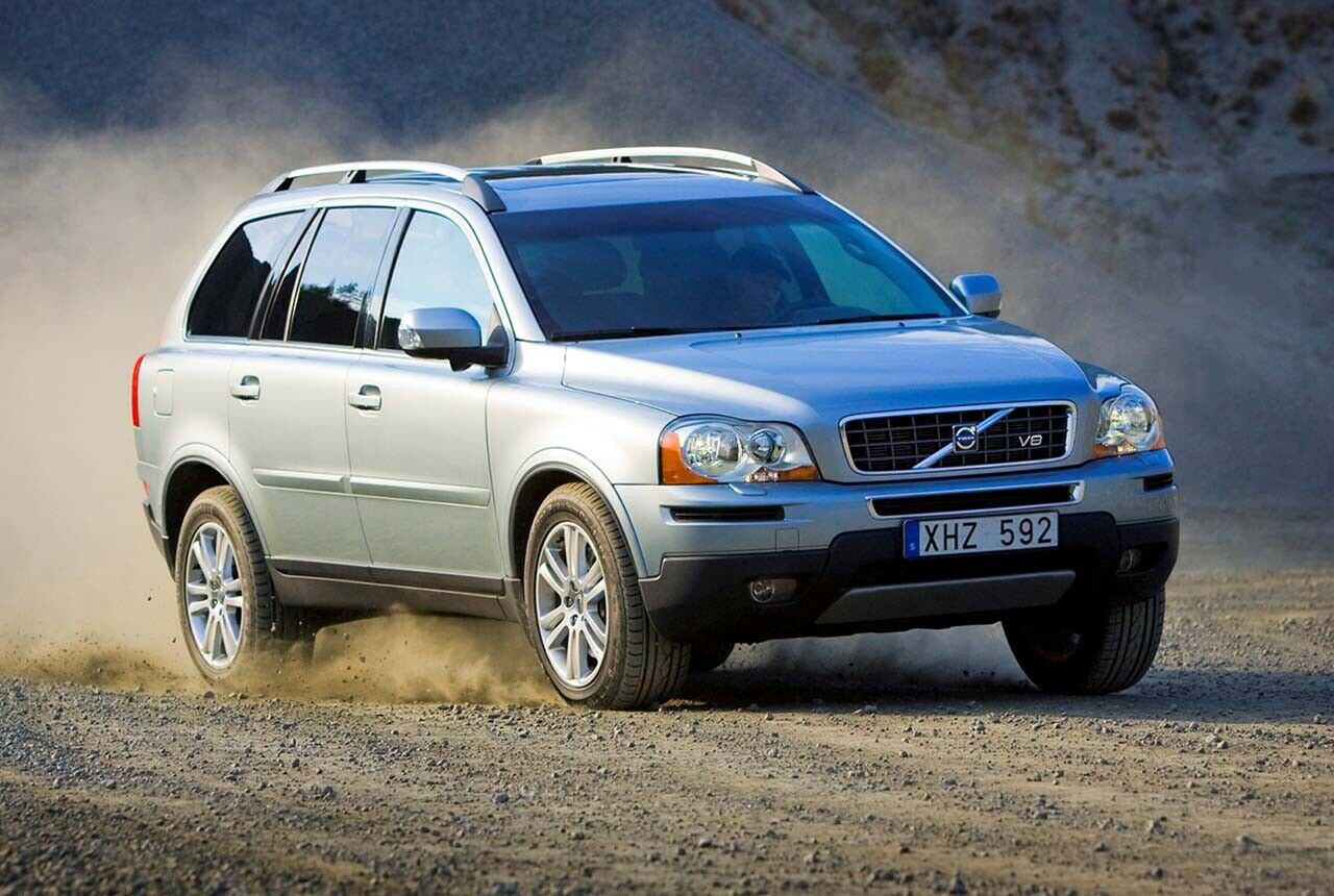 Der Volvo XC90 aus der ersten Generation (2002). Seit 2015 wird die zweite Generation gebaut