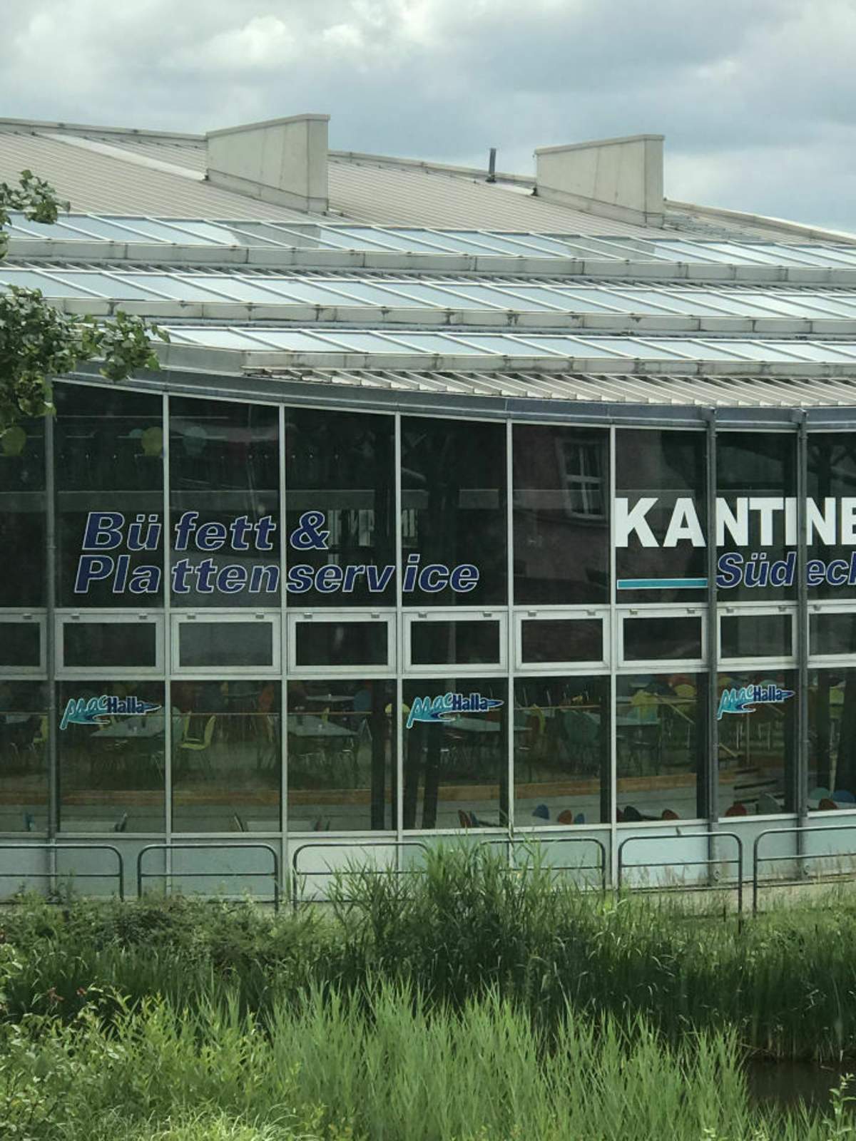 ab9dad1b-dd3d-4381-b223-4c0daacdb1f1