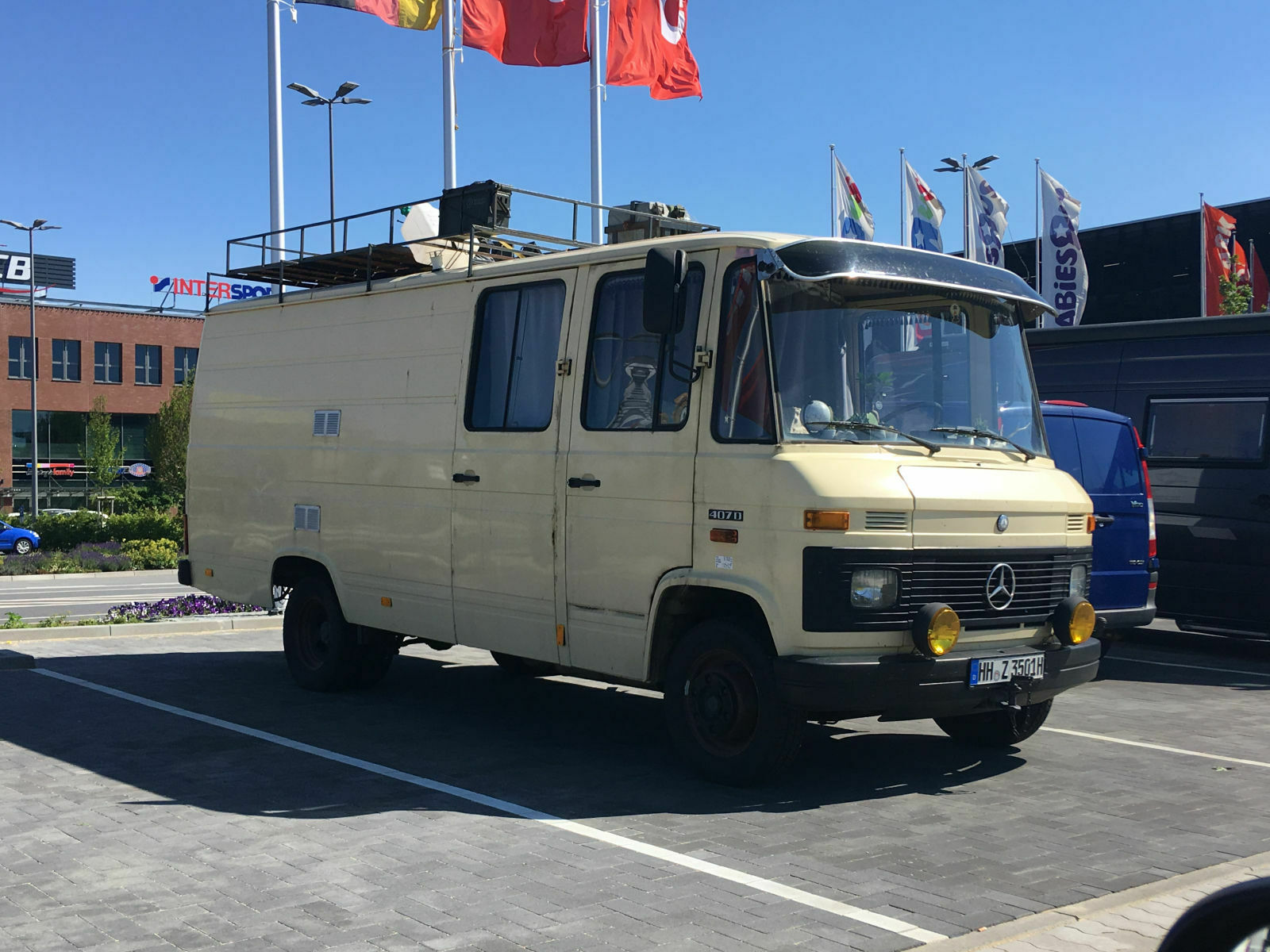 653a78ae-83b8-445c-988a-6efc30de4ba0