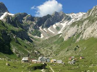 0e9bc7a4-942a-4a69-8493-83717b198dfb