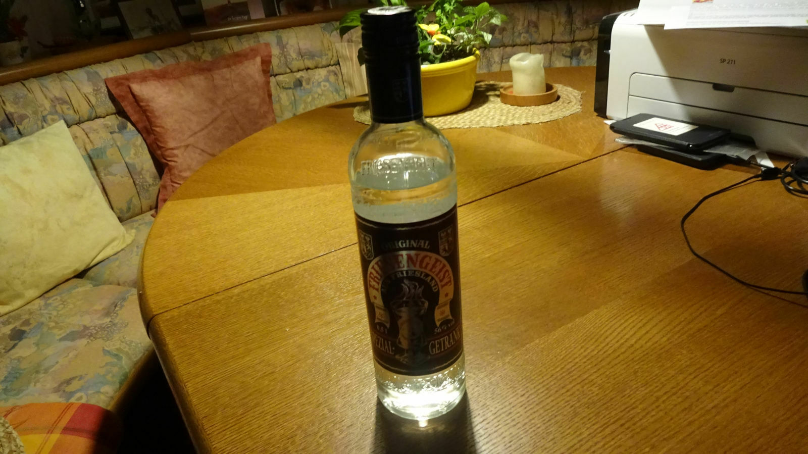 Der Schrottplatz - Spiegelsymmetrisch des Showrooms