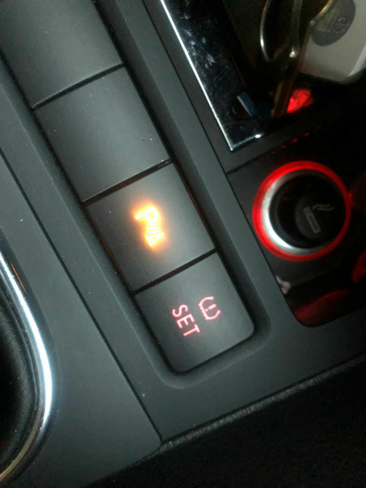 Ausbau PDC Steuergerät