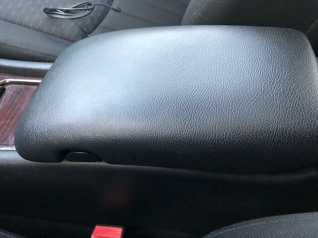 Fahrer-Armauflage rechts