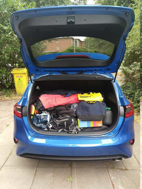Erstaunlich viel Platz: Wir haben alles in den Kofferraum bekommen