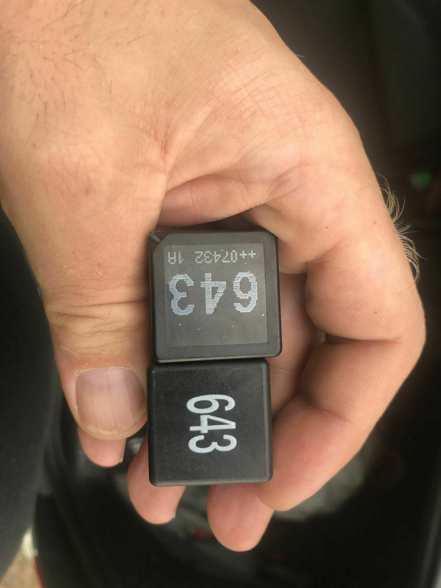 Audi A8 D3 Startet schlecht - springt manchmal nicht an - Bitte um Hilfe