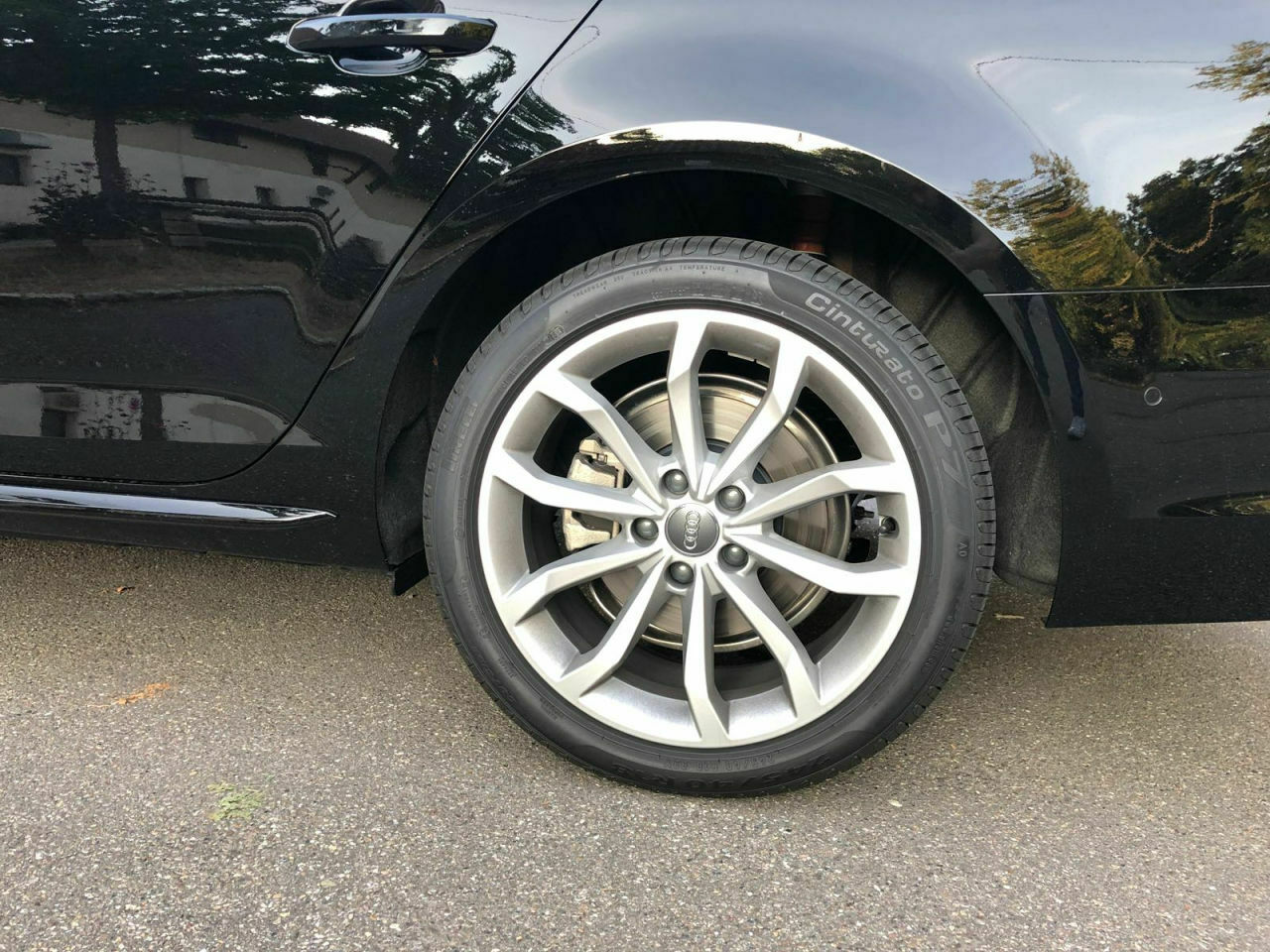 Neuer Audi A4 Avant - Riesen Platz im Radkasten trotz 18 Zoll