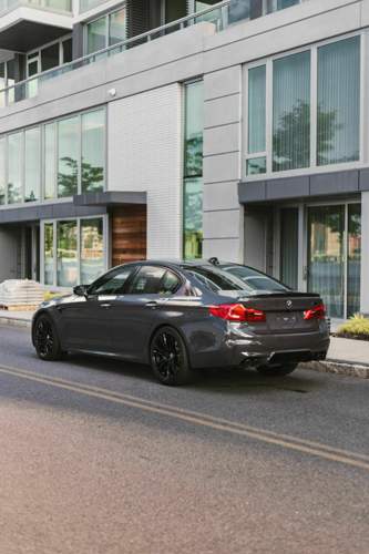 Greyblack-f90m5-1