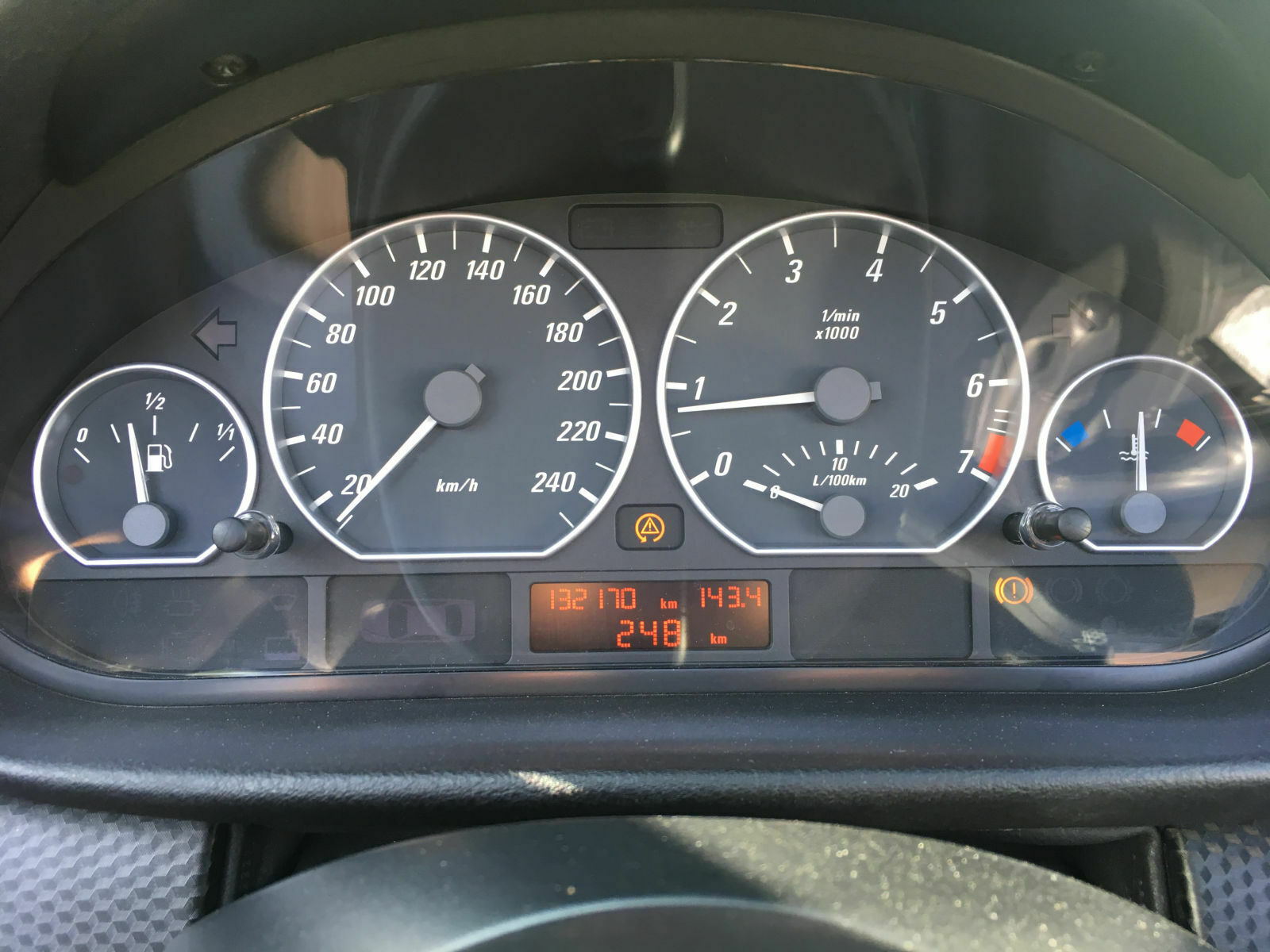 Fehlermeldung - Handbremse und DSC gelb