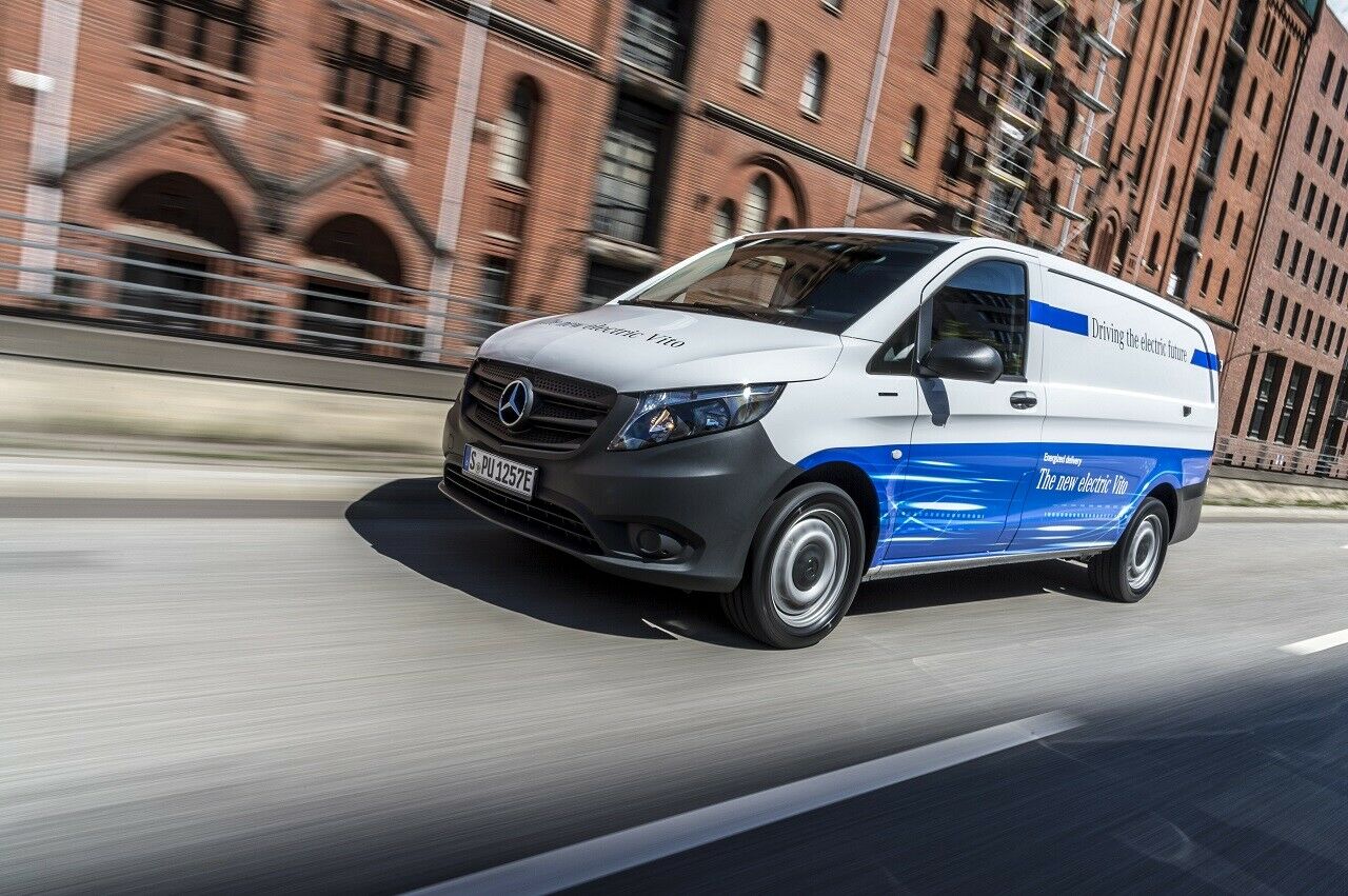 Der eVito ist vor allem im st&auml;dtischen Umfeld unterwegs. Seine Reichweite betr&auml;gt selbst bei ung&uuml;nstigen Bedingungen 100 km, unter normalen Bedingungen sind es 150 km.