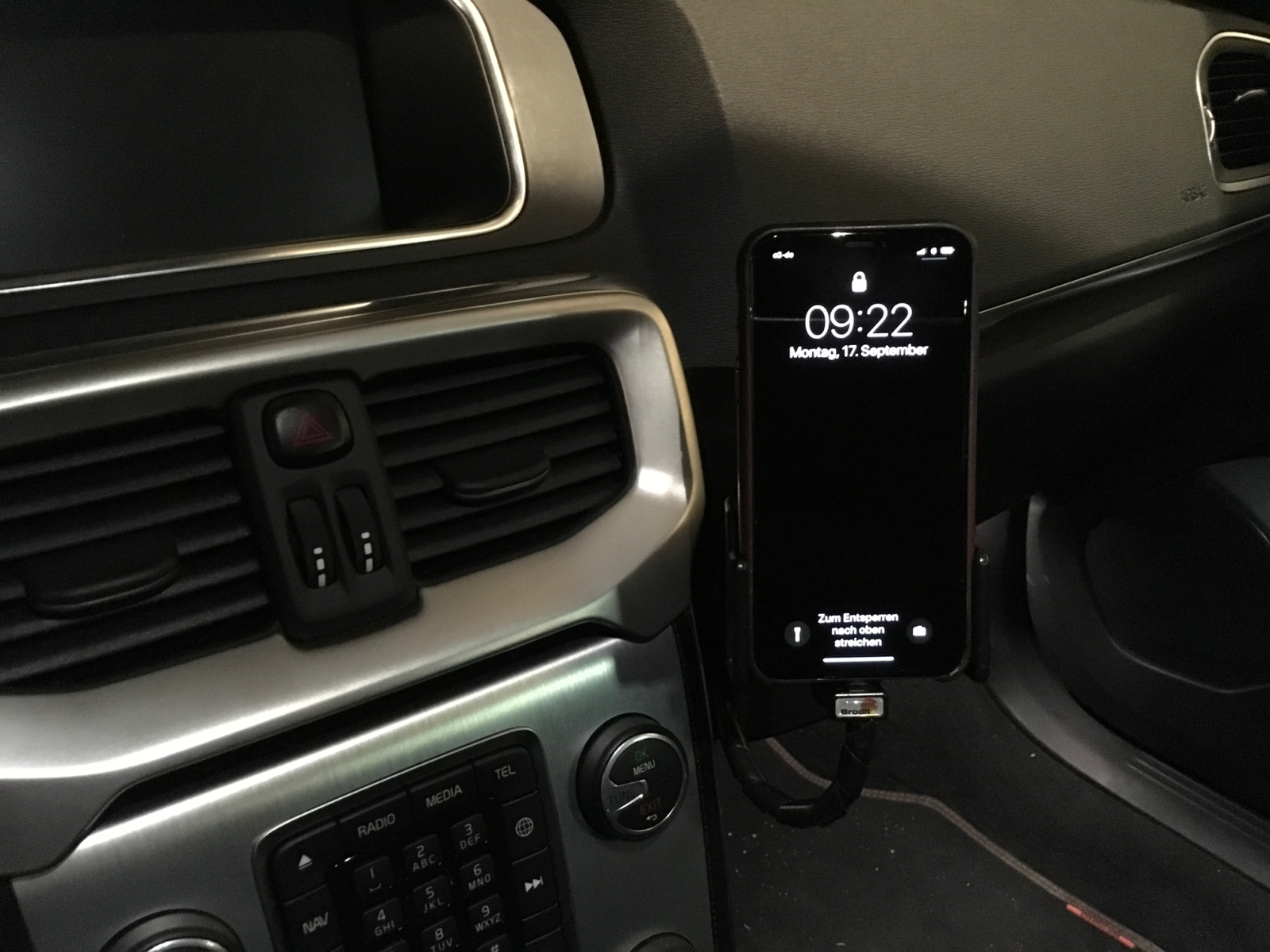 V40 II: Kleine Fragen die keinen eigenen Thread benötigen ;)