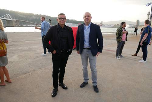 MOTOR-TALKer Andr&eacute; mit Kias Chef-Designer Peter Schreyer