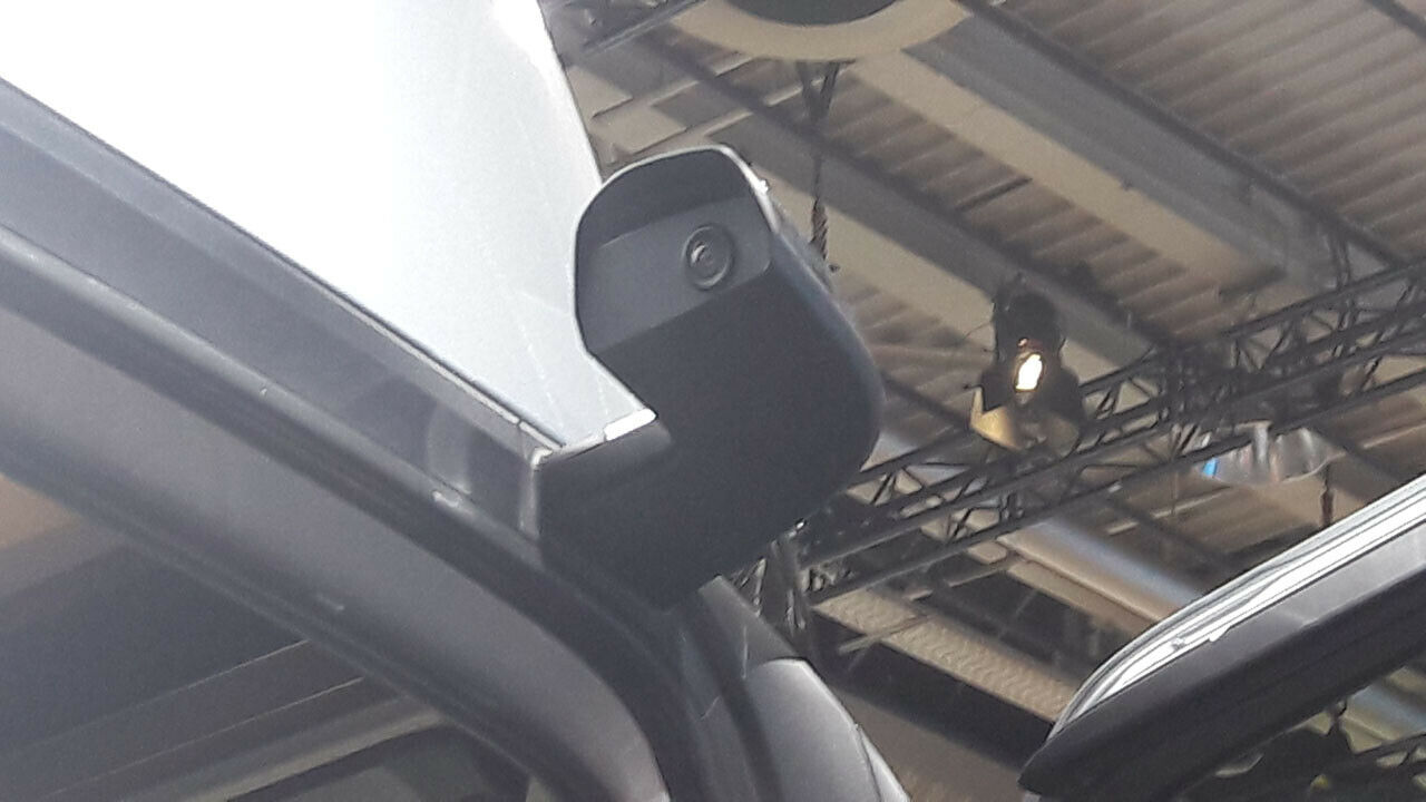 ...und blenden den toten Winkel geradezu aus