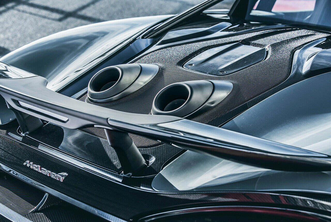 Langes Heck, kurze Auspuffrohre. Sie enden beim McLaren 600LT noch vor dem Heckspoiler
