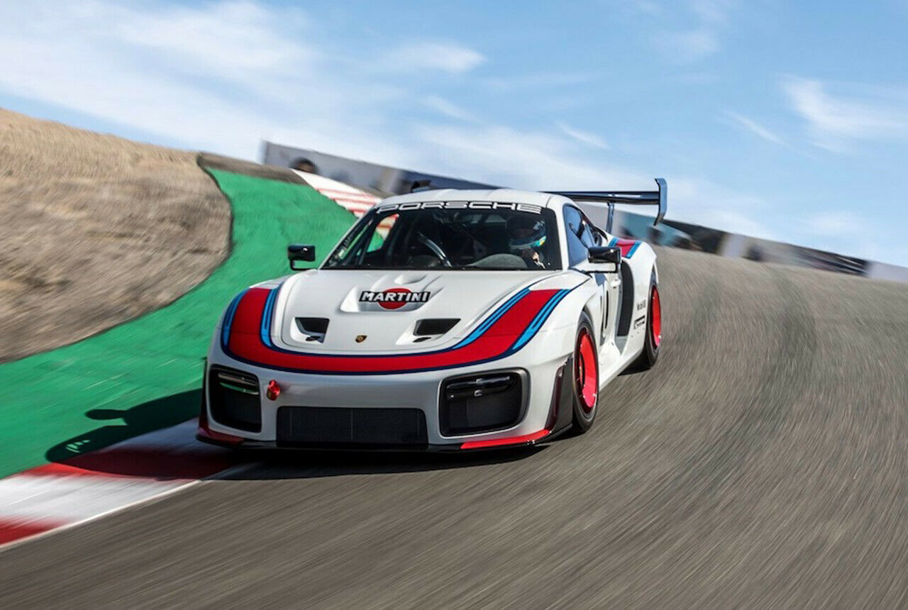 Opulente Maße und weiße Grundlackierung brachten dem originalen Porsche 935/78 den Spitznamen Moby Dick ein. Benannt nach dem Wal im gleichnamigen Roman von Herman Melville