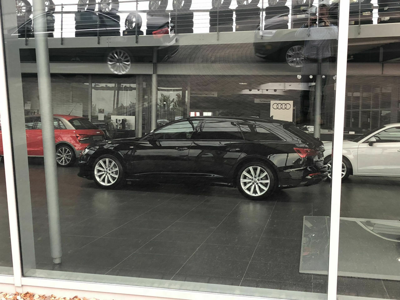 A6 C8 mit 18' Rädern