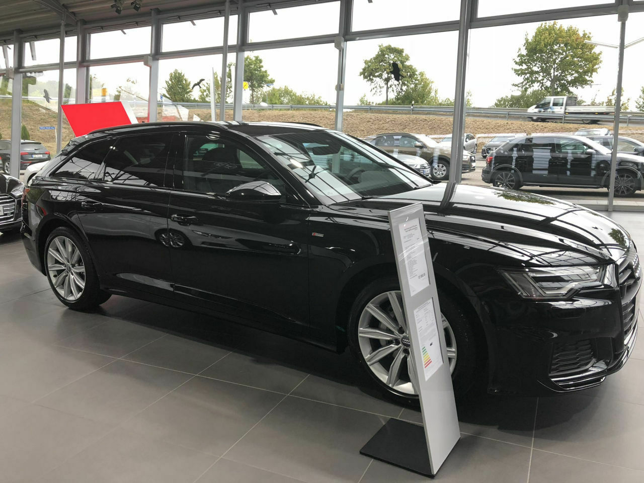 A6 C8 mit 18' Rädern