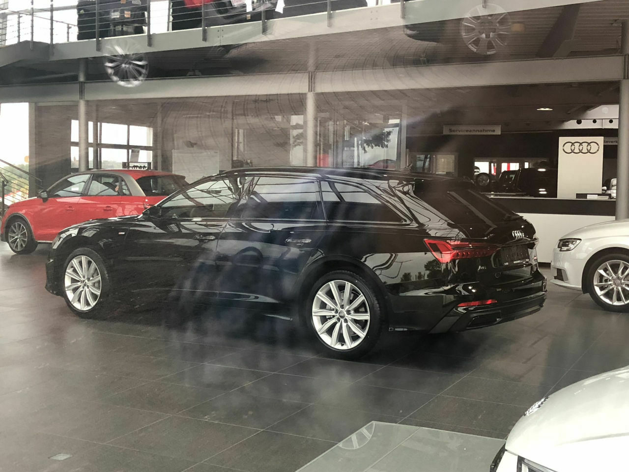 A6 C8 mit 18' Rädern