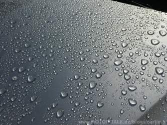 Double Speed-Wax auf der Motorhaube