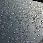 Double Speed Wax auf der Motorhaube