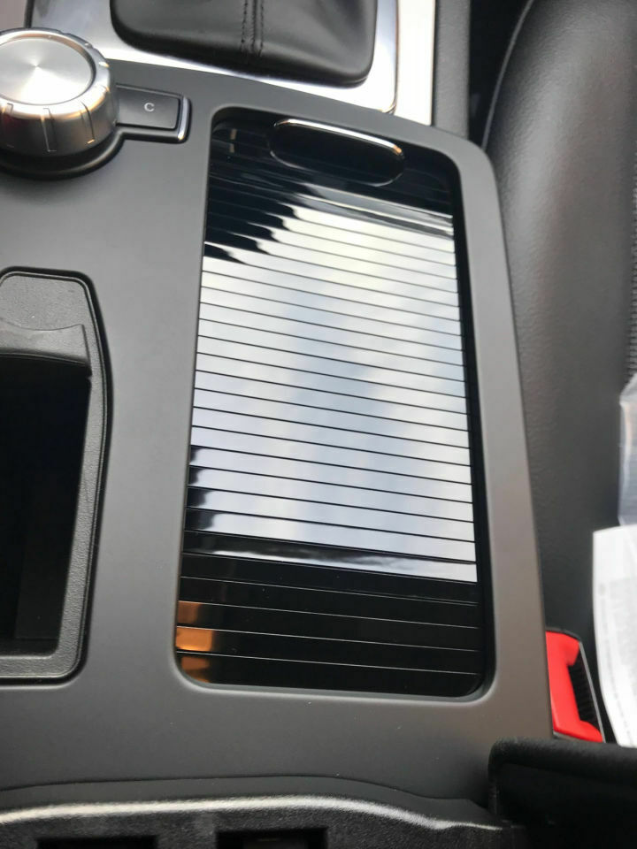 Wie kriege ich das Rolloablagefach schön?