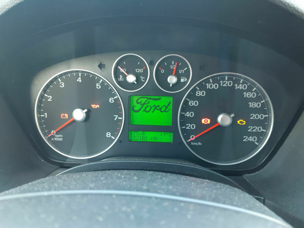 Hat jemand Interesse an den original 18" Felgen oder an dem ganzen C-Max