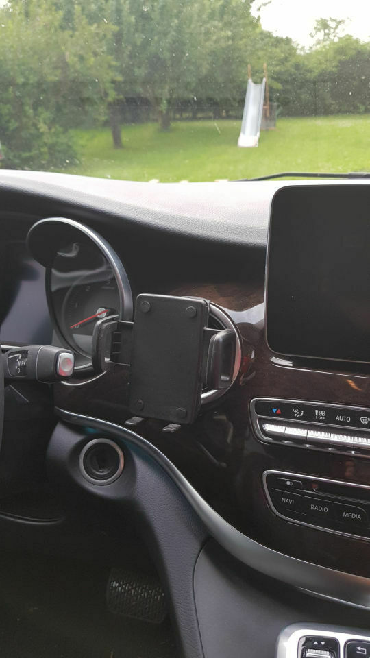 Handyhalter neue V-Klasse