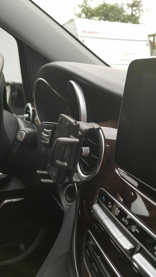 Handyhalter neue V-Klasse