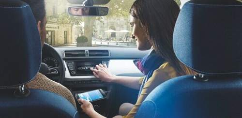 Zwei Wochen haben unsere beiden Community-Tester Zeit, ŠKODA Connect ausgiebig zu pr&uuml;fen