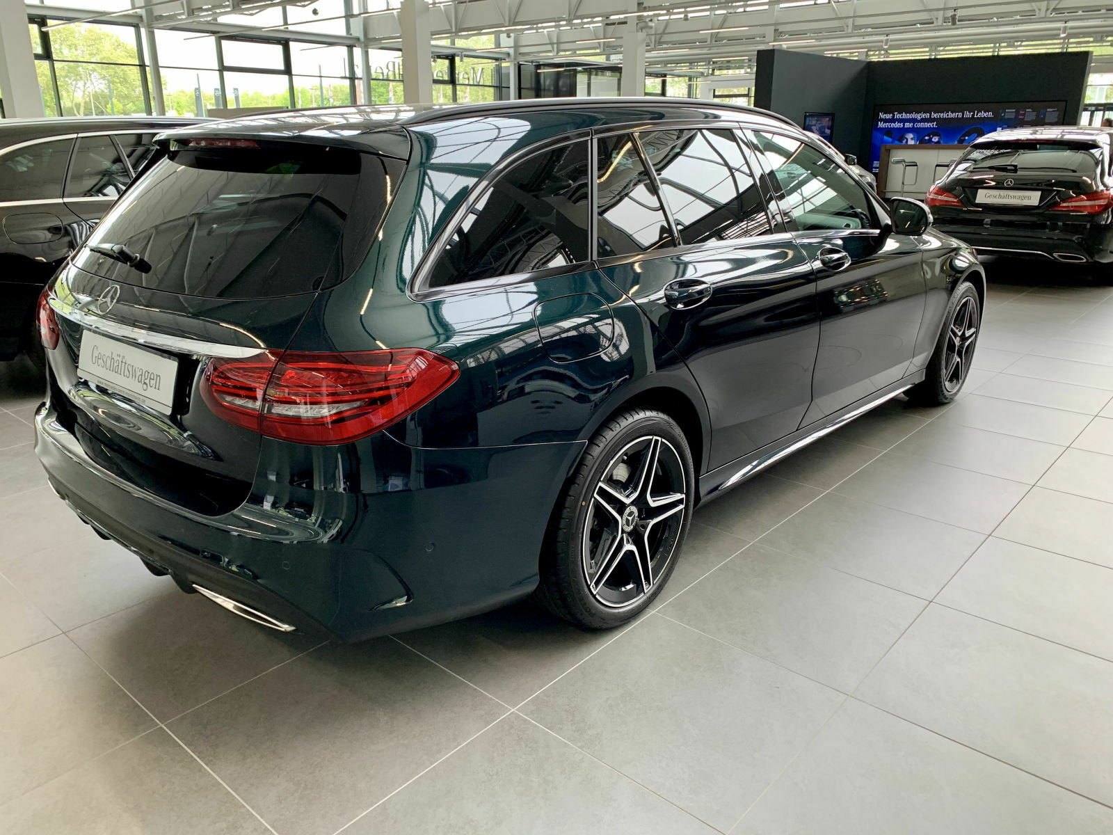 Wartezimmer BR205 Mopf