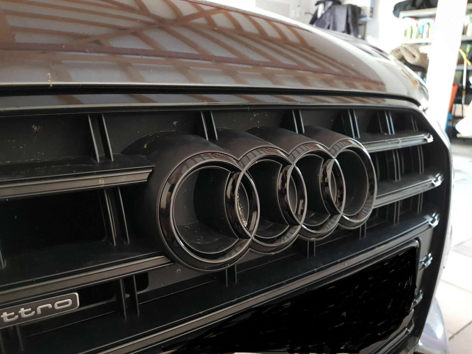 Audi Ringe / Embleme schwarz glänzend