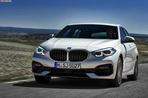 BMW F40