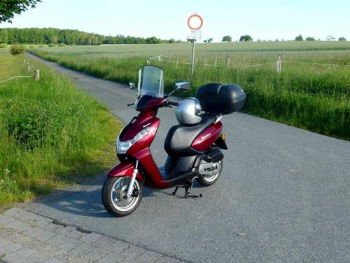 Kisbee 50 Viertakt Frontansicht