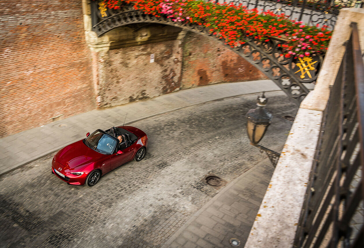 Mit dem Mazda MX-5 durch Transsilvanien