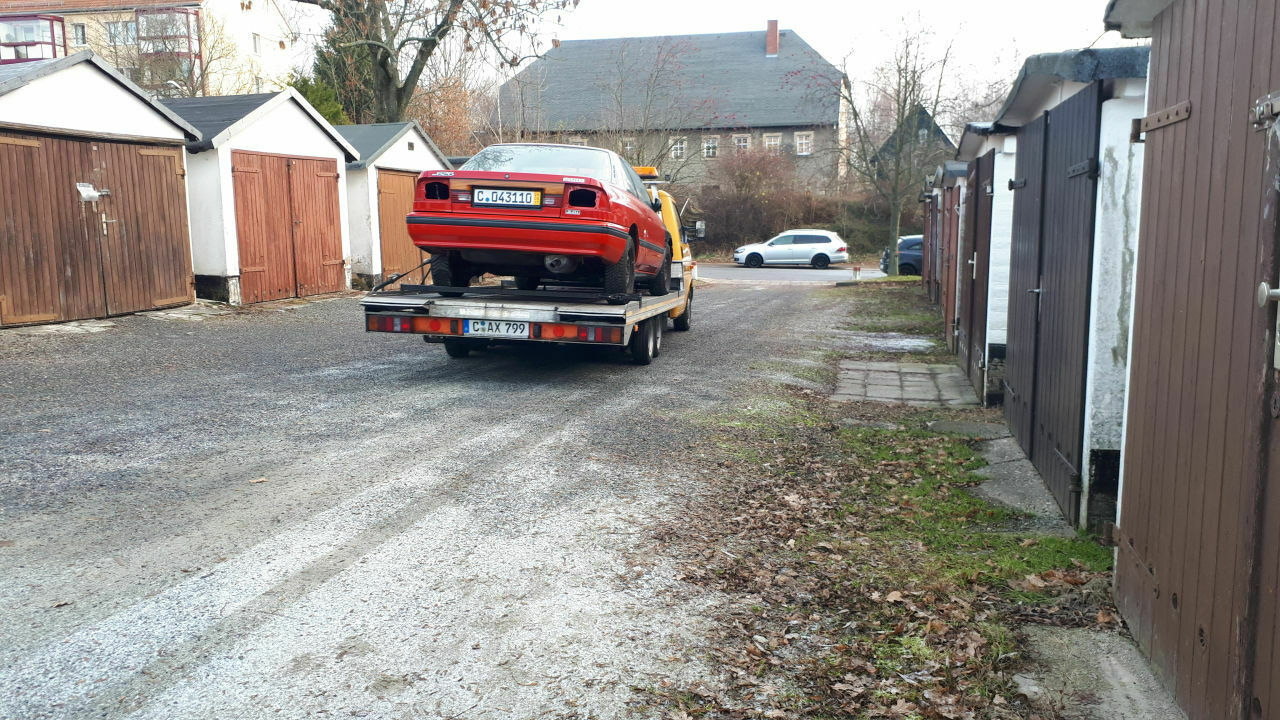 Der Schrottplatz - Spiegelsymmetrisch des Showrooms