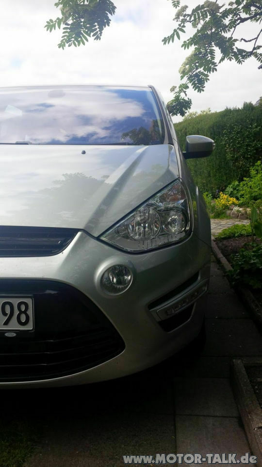 Ford S-Max 1 (WA6) 2.0 TDCi Test