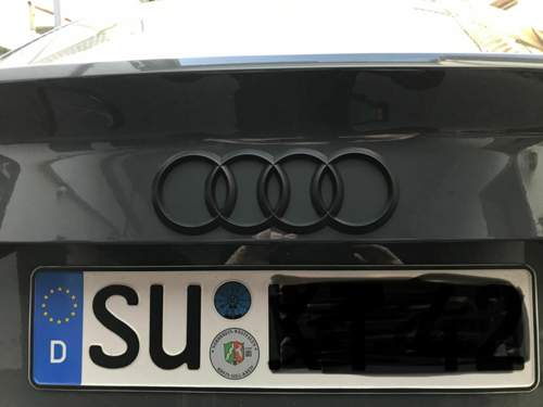 Audi-Ringe hinten matt